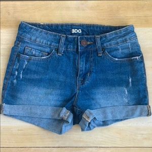 BDG Mid Rise Shortie Shorts